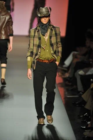 Look 13
